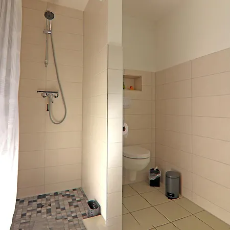 Apartment Luxurious In With Garden Gaegelow